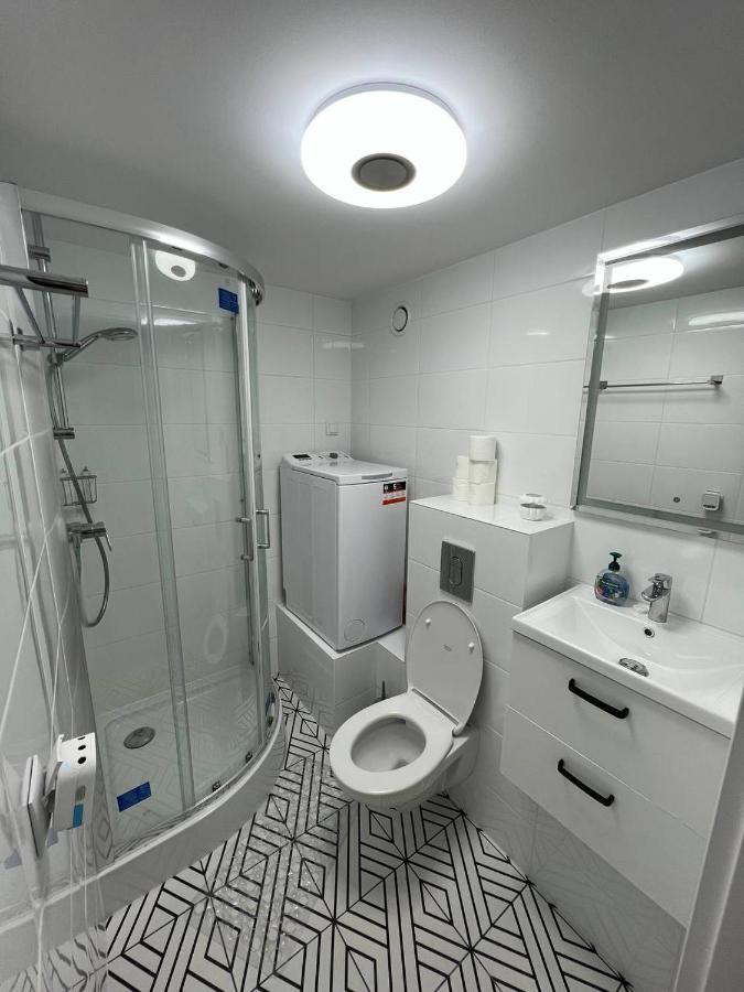 New Apartment On Batorego, Metro, Centre , Wi-Fi - By Hik Apartments ワルシャワ エクステリア 写真