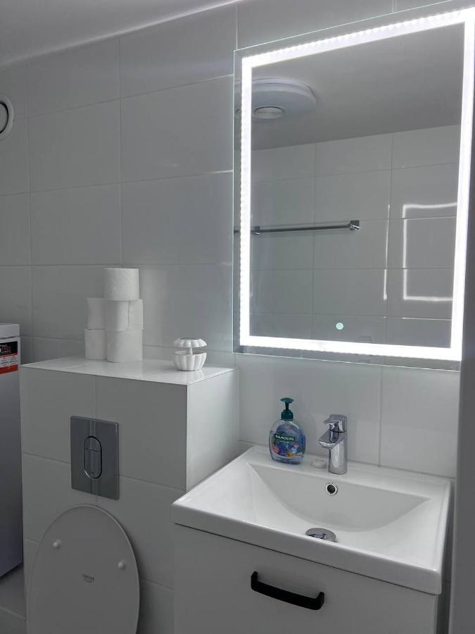 New Apartment On Batorego, Metro, Centre , Wi-Fi - By Hik Apartments ワルシャワ エクステリア 写真